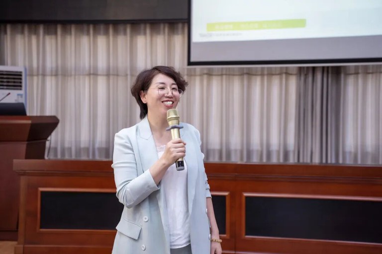李泳靓律师